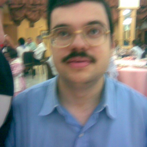 Foto de ></noscript>Victor Manuel Gómez Uralde