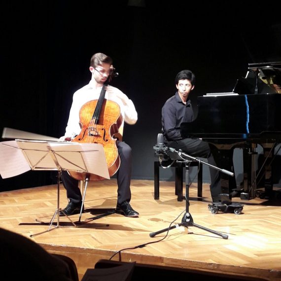 Foto de ><noscript><img src=